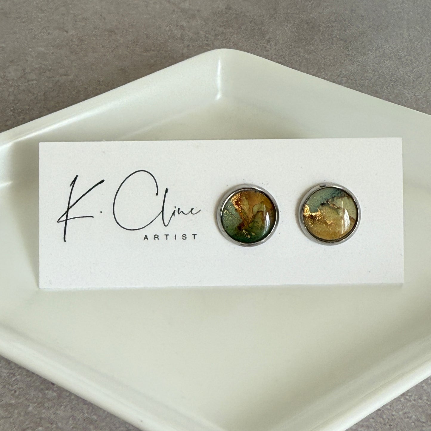 Stud Earrings (Style 8)