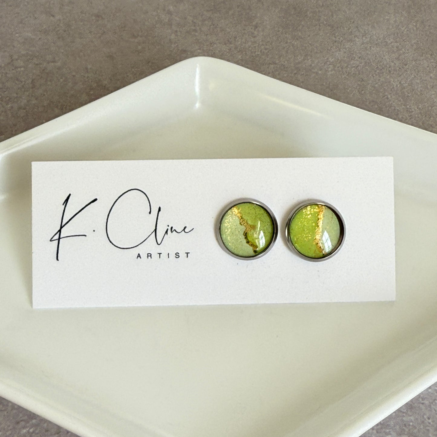 Stud Earrings (Style 31)